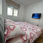 Stan Na Dan Viktor-lukavica Lejlighed