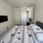 Stan Na Dan Viktor-lukavica * Sarajevo