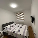 Stan Na Dan Viktor-lukavica * Sarajevo