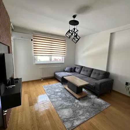 Stan Na Dan Viktor-lukavica Apartmán