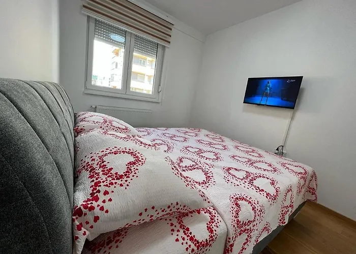 Stan Na Dan Viktor-lukavica Apartamento